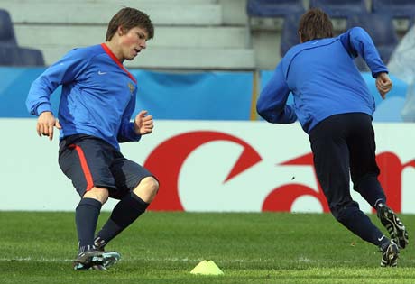 半岛体育登录入口-包含弗里堡队积极备战，全力以赴的词条